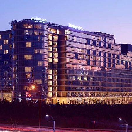 เมอร์เคียว อิสตันบูล เวสต์ โฮเต็ล แอนด์ คอนเวนชั่น เซ็นเตอร์ Hotel ภายนอก รูปภาพ