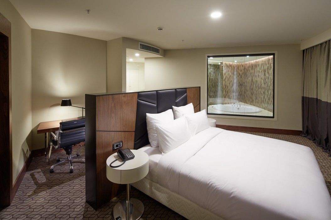เมอร์เคียว อิสตันบูล เวสต์ โฮเต็ล แอนด์ คอนเวนชั่น เซ็นเตอร์ Hotel ภายนอก รูปภาพ